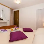 Priska1700 Apartamento *