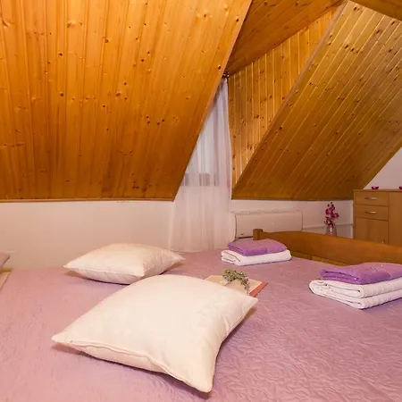 Priska1700 Appartement *