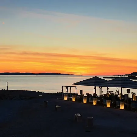 Priska1700 * Сплит